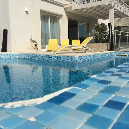 Vizzavona Piscine * 阿雅克肖